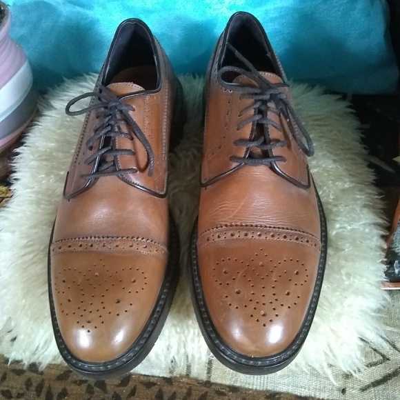 BANANA REPUBLIC MENS CAP TOE WING TIP OXFORDS - Picture 4 of 5